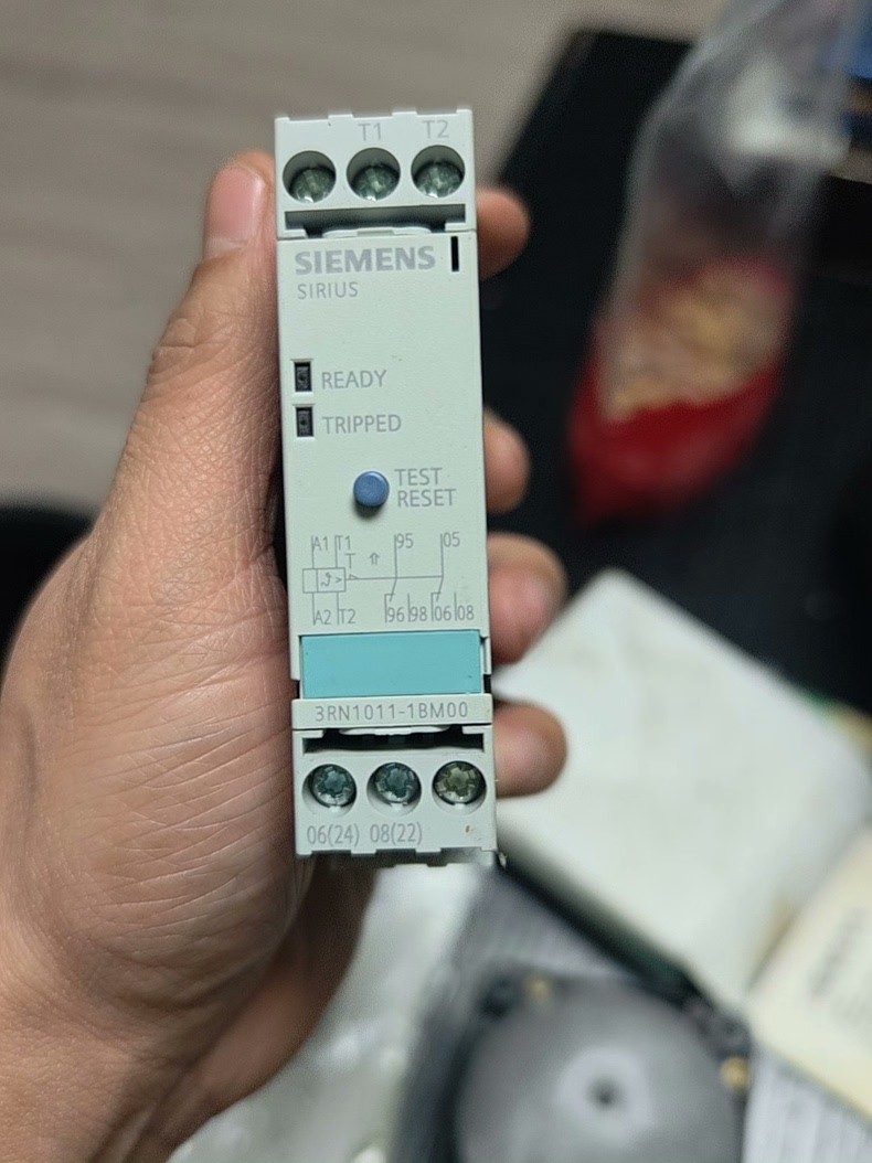 Siemens 3RN1011-1BM00 3RN Термисторное реле защиты 2