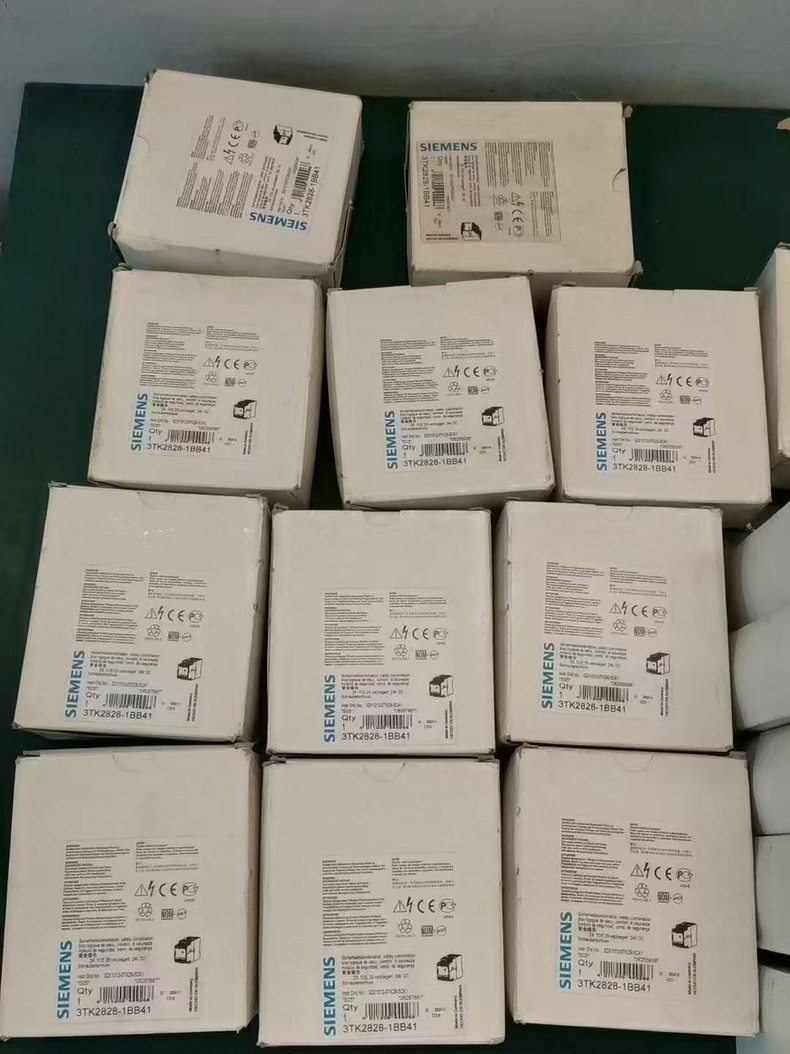 Siemens 3UG4512-1AR20 3UG Реле контроля фаз 6