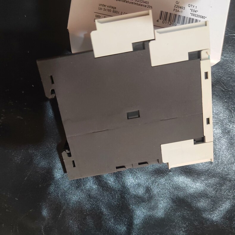 Siemens 3UG4513-1BR20 3UG Реле контроля фаз 3