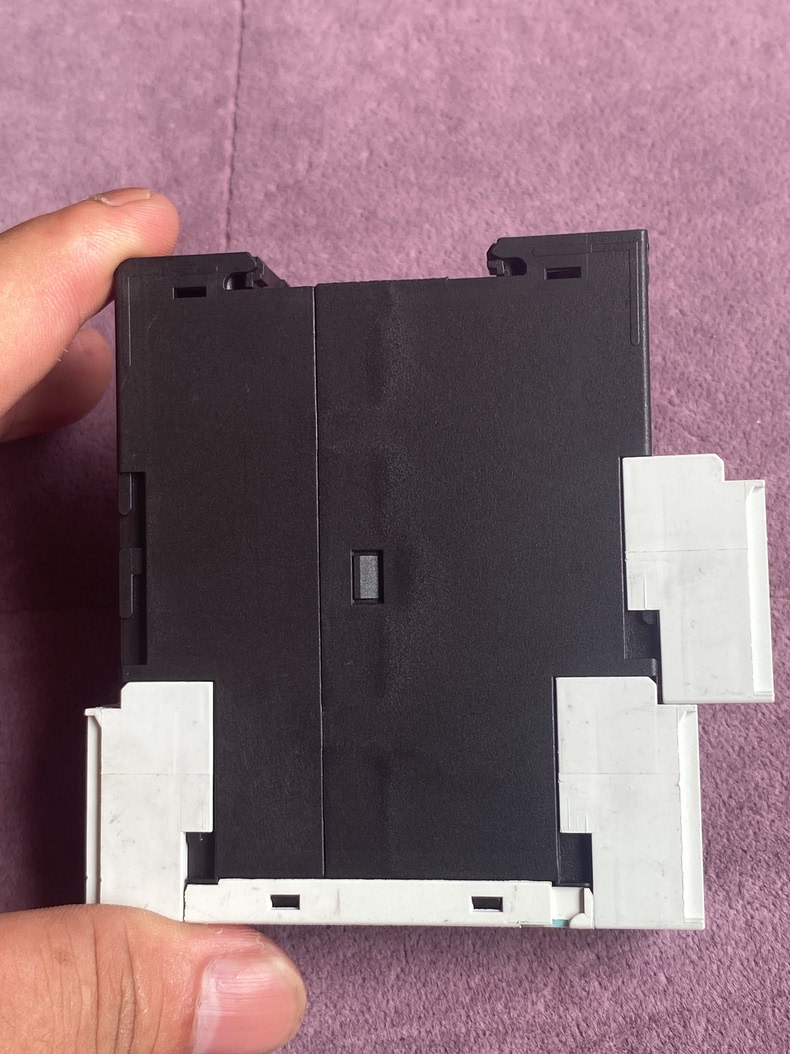 Siemens 3UG4615-1CR20 3UG Реле контроля фаз 2