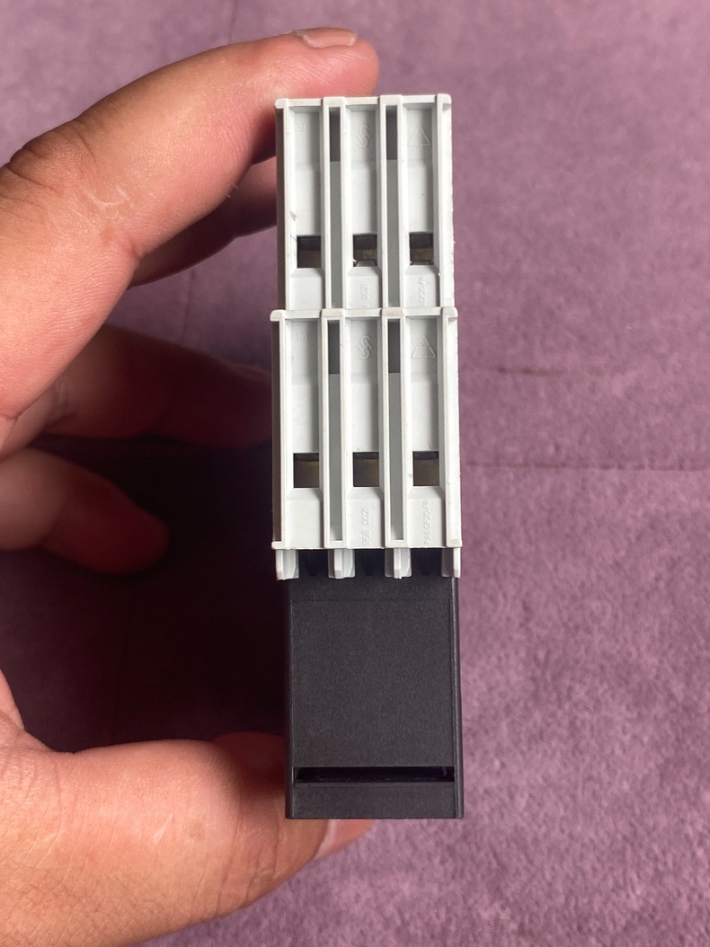 Siemens 3UG4615-1CR20 3UG Реле контроля фаз 6