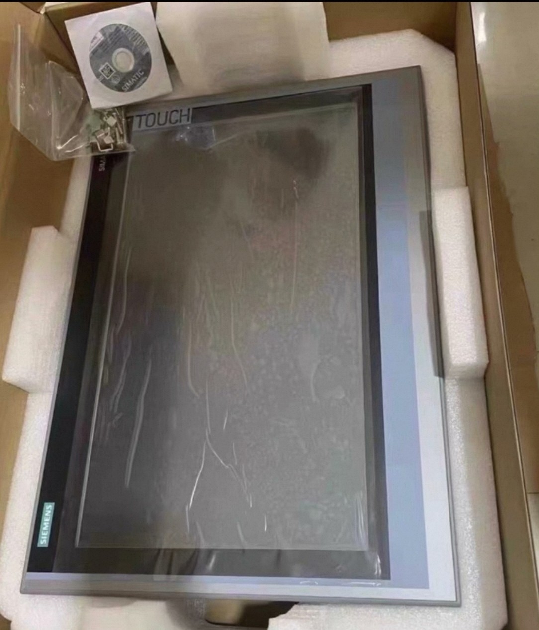 Siemens 6AV2124-0UC02-0AX0 TP1900 Панель оператора