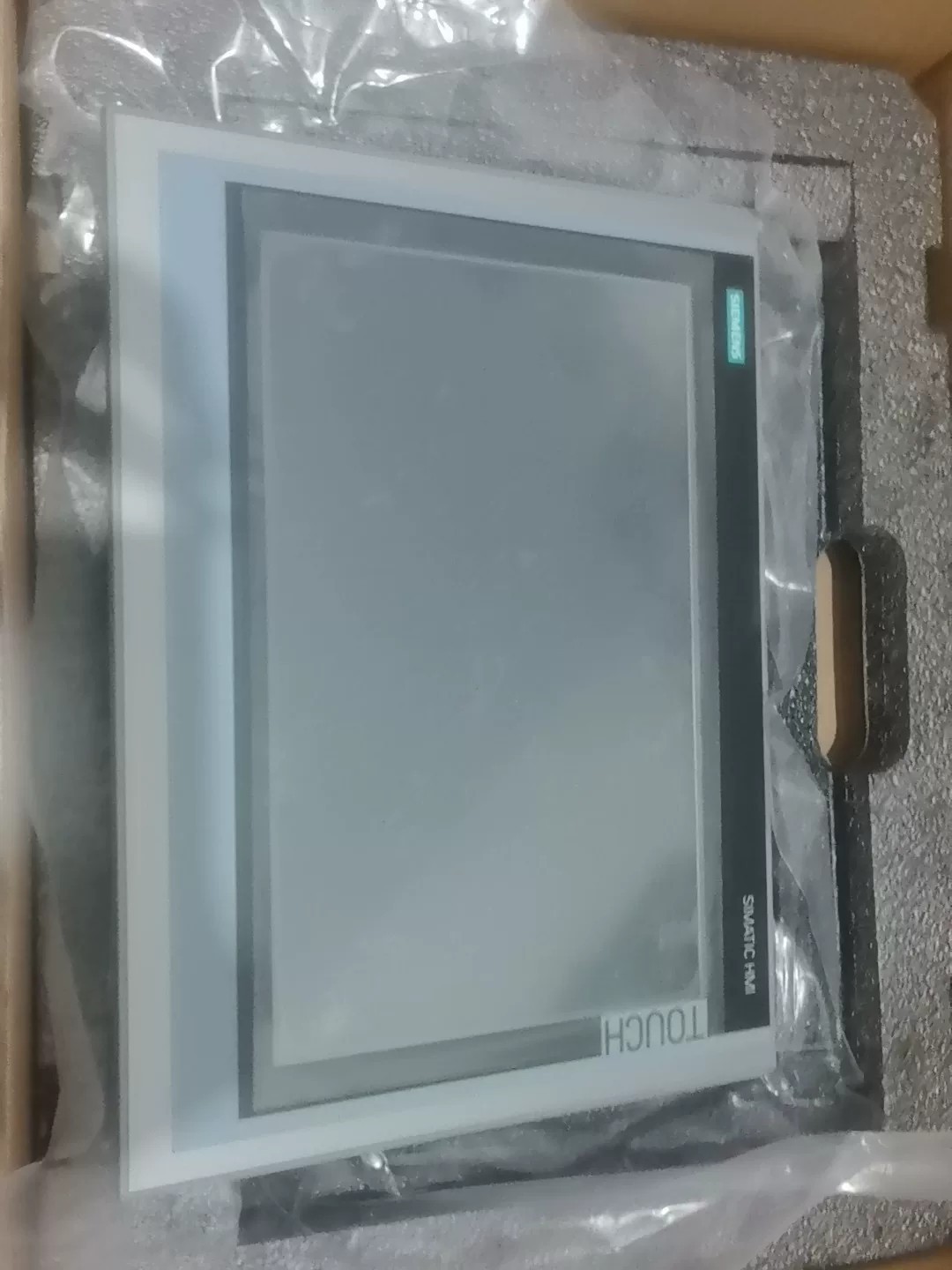Siemens 6AV2124-0UC02-0AX0 TP1900 Панель оператора 6