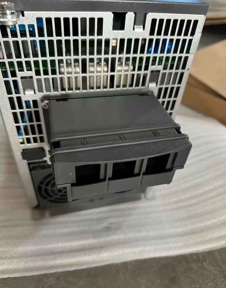 Siemens 6SL3130-7TE25-5AA3 SINAMICS S120 ALM 92A 55KW 3