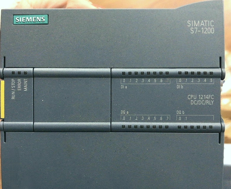 Siemens 6ES7214-1HF40-0XB0 SIMATIC S7-1200F CPU 1214 FC