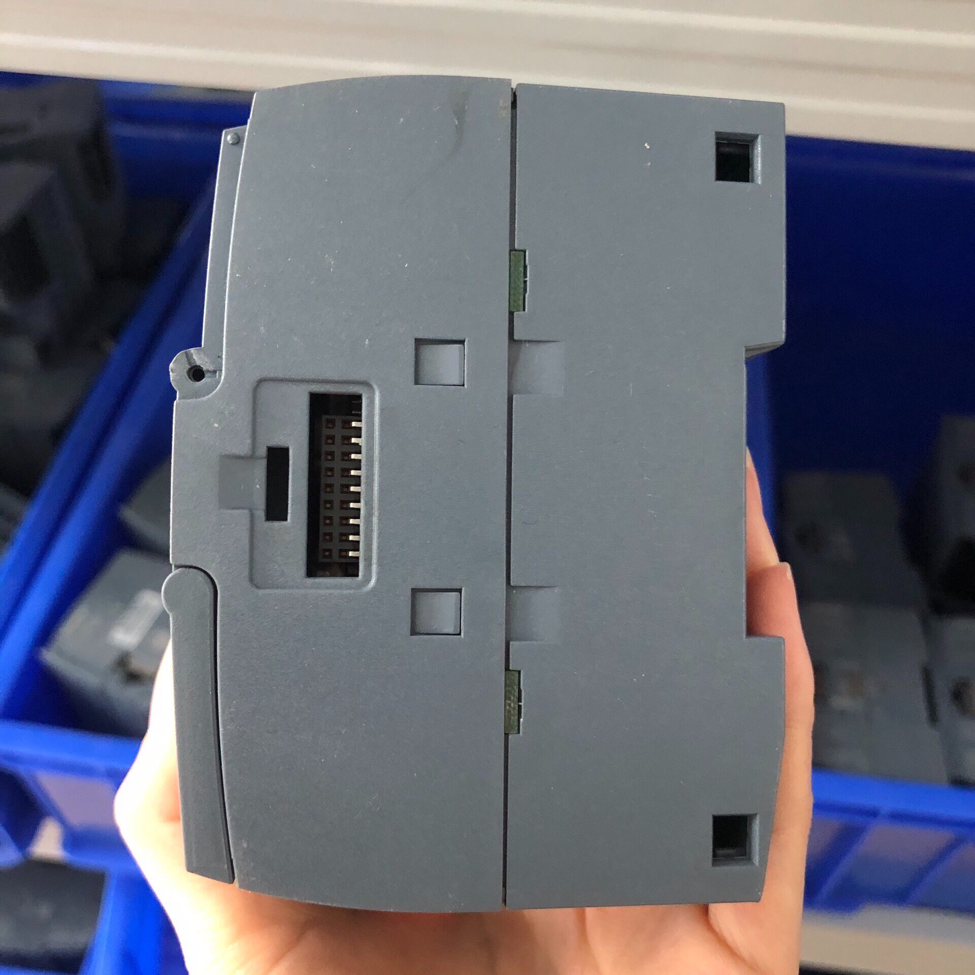 Siemens 6ES7214-1HG31-0XB0 SIMATIC S7-1200 CPU 1214C 4