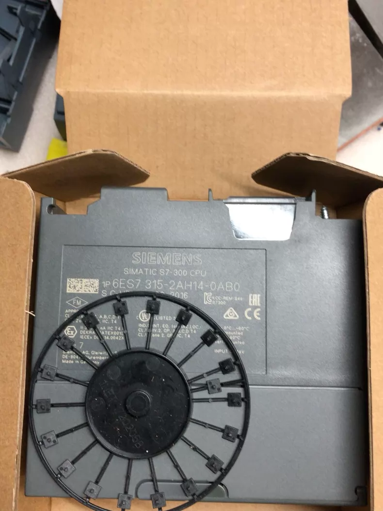 Siemens 6ES7315-2AH14-0AB0 CPU 315-2 SIMATIC S7-300 Центральный процессор