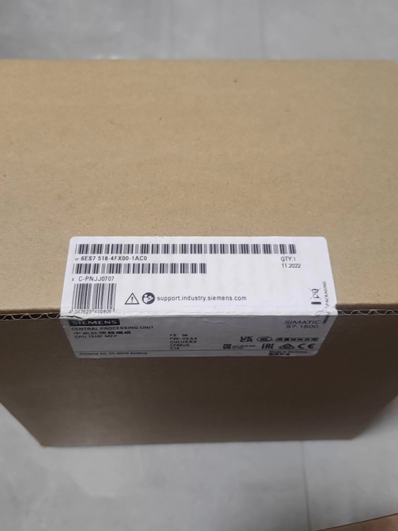 Siemens 6ES7518-4FX00-1AC0 CPU 1518F-4 PN