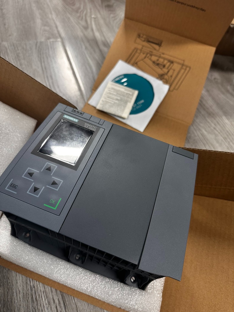 Siemens 6ES7518-4TP00-0AB0 CPU 1518T-4 PN