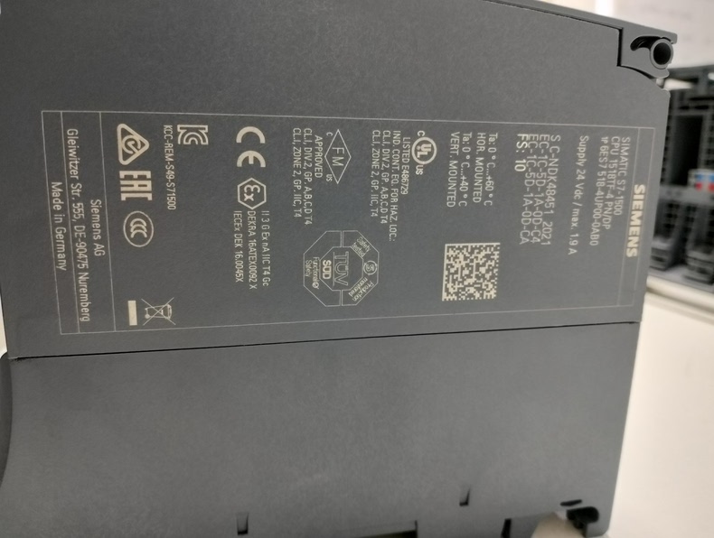 Siemens 6ES7518-4UP00-0AB0 CPU 1518TF-4 PN 3