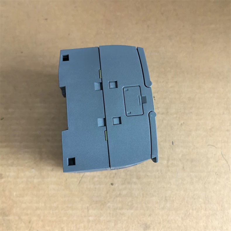 Siemens 6ES7212-1HF40-0XB0 CPU 1212 FC 3