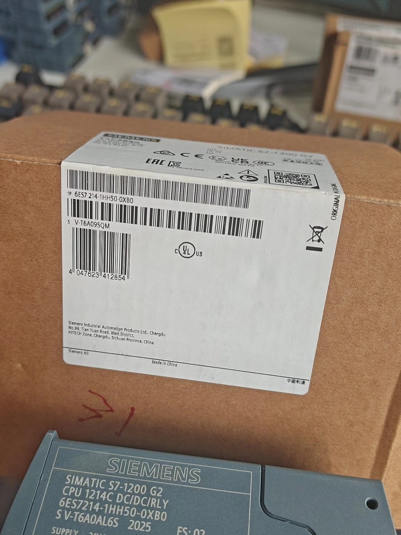 Siemens 6ES7214-1HH50-0XB0 CPU 1214C 2