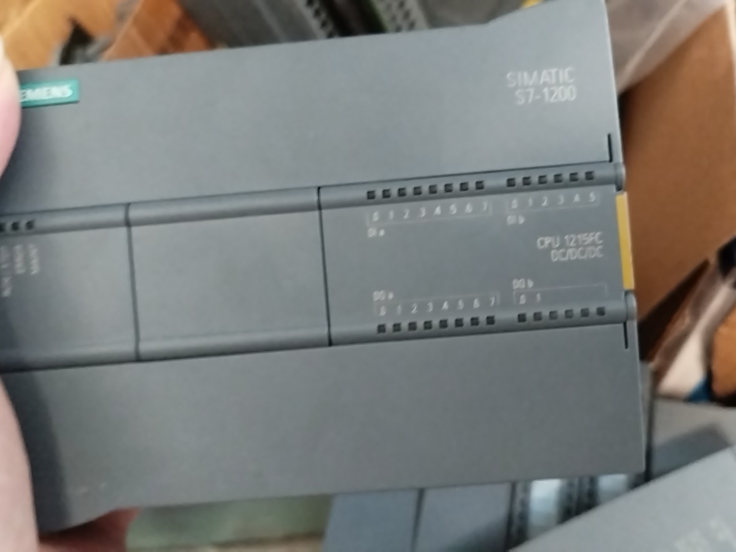 Siemens 6ES7215-1AF40-0XB0 CPU 1215 FC 2