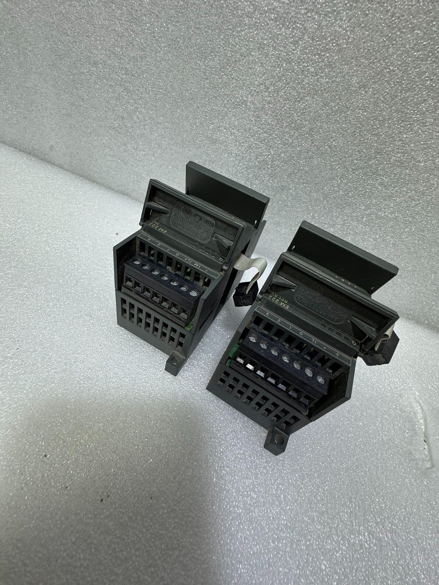 Siemens 6ES7222-1BF22-0XA0 CPU 222 4