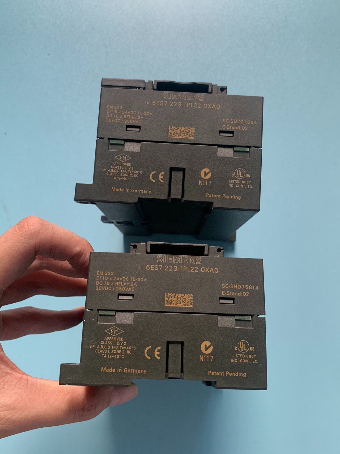 Siemens 6ES7223-1PL22-0XA0 CPU 222 2
