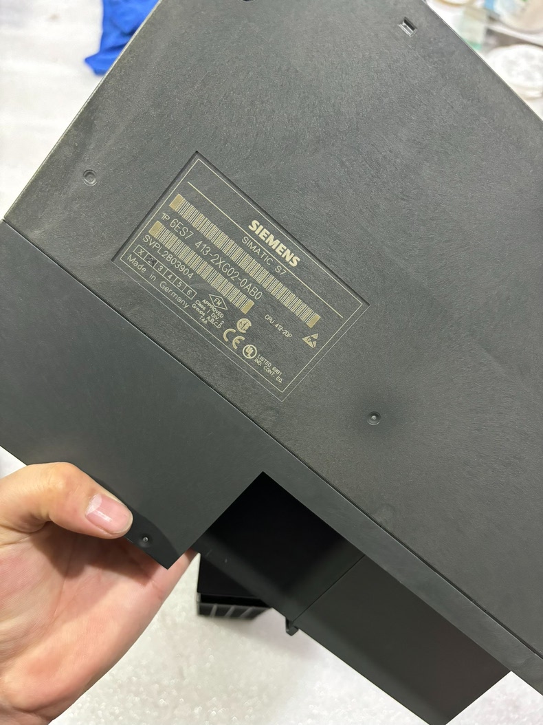 Siemens 6ES7414-4HJ00-0AB0 CPU 414H 2