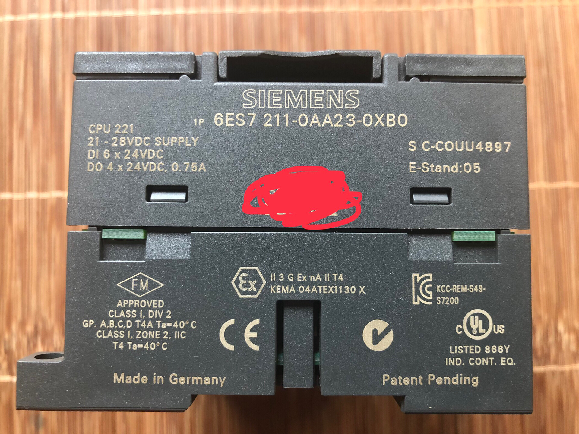 Siemens 6ES7211-0AA23-0XB0 CPU 221 2