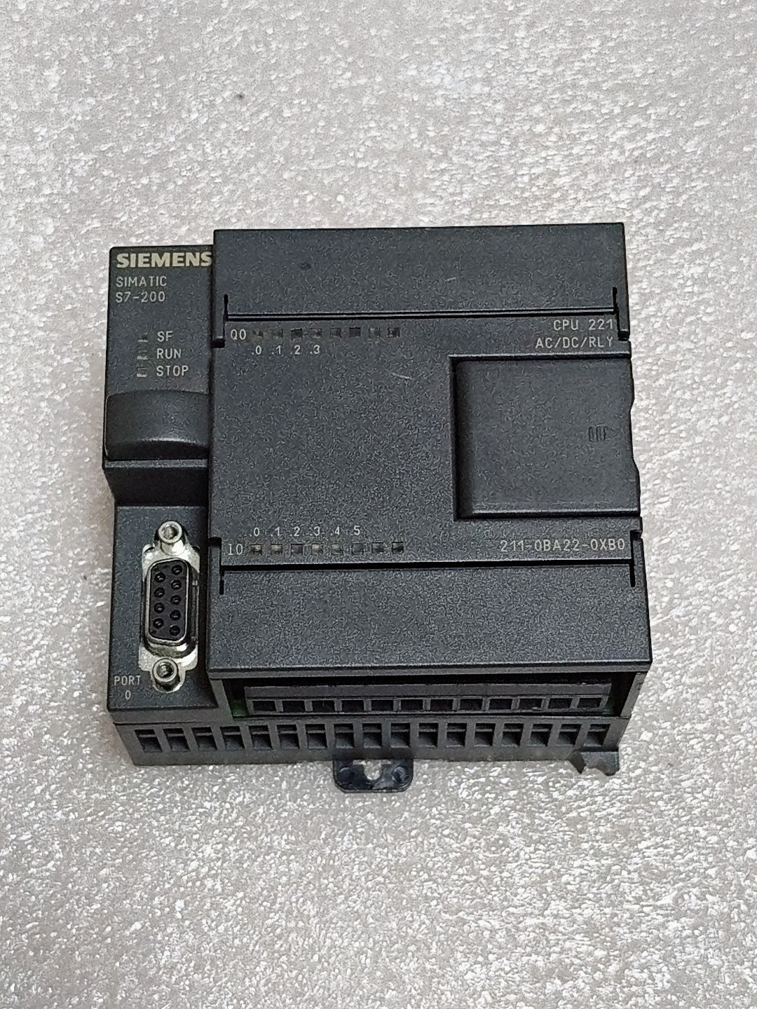 Siemens 6ES7211-0BA22-0XB0 CPU 221