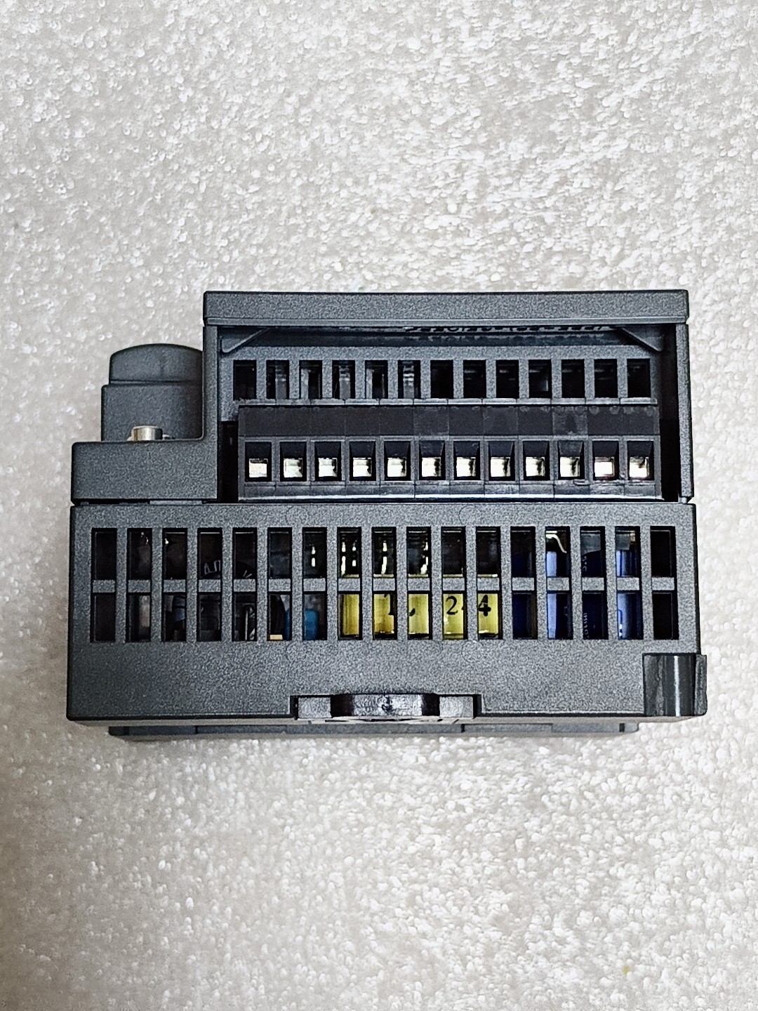 Siemens 6ES7211-0BA22-0XB0 CPU 221 3