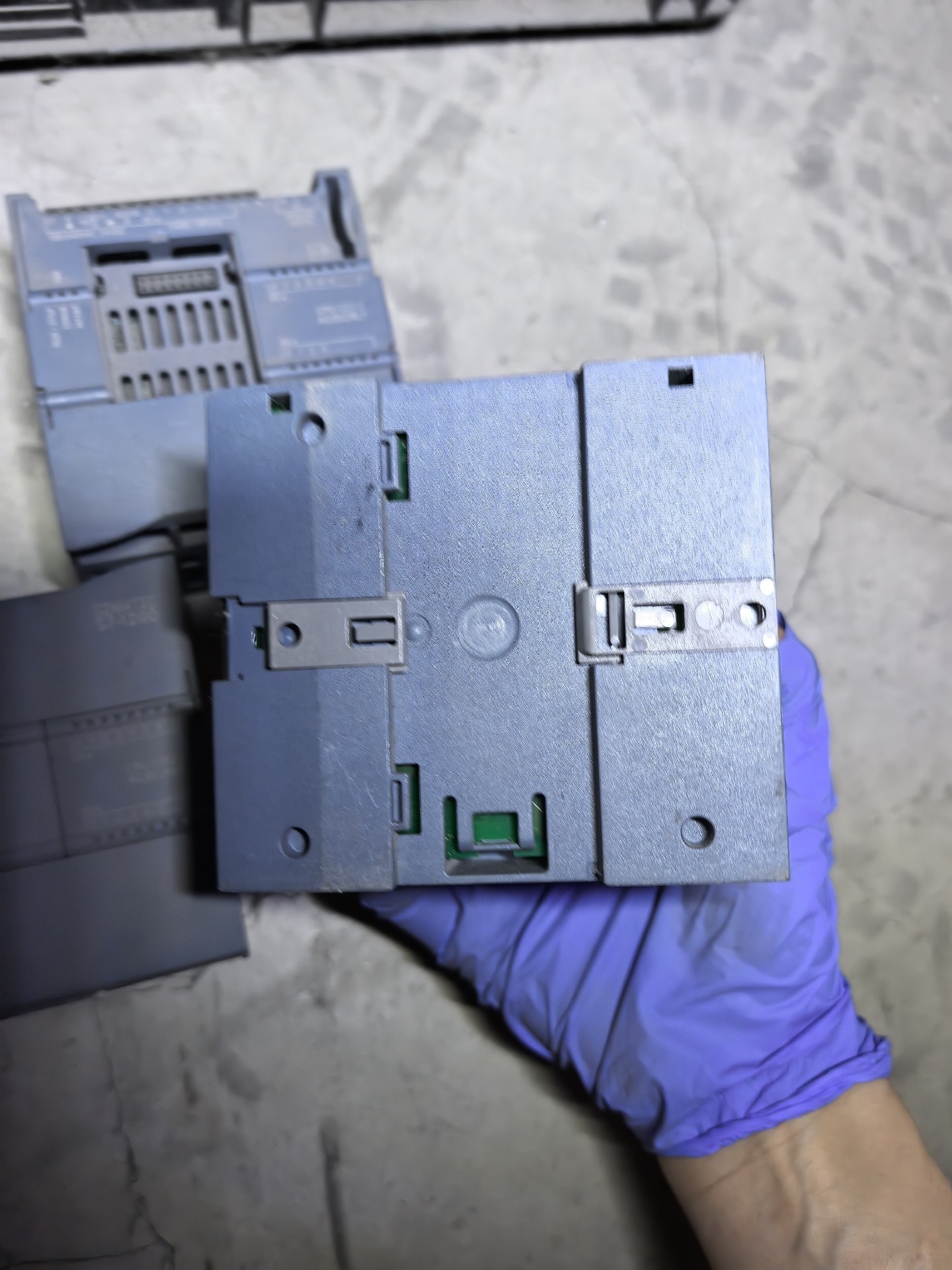 Siemens 6ES7211-1BD30-0XB0 CPU 1211C 2