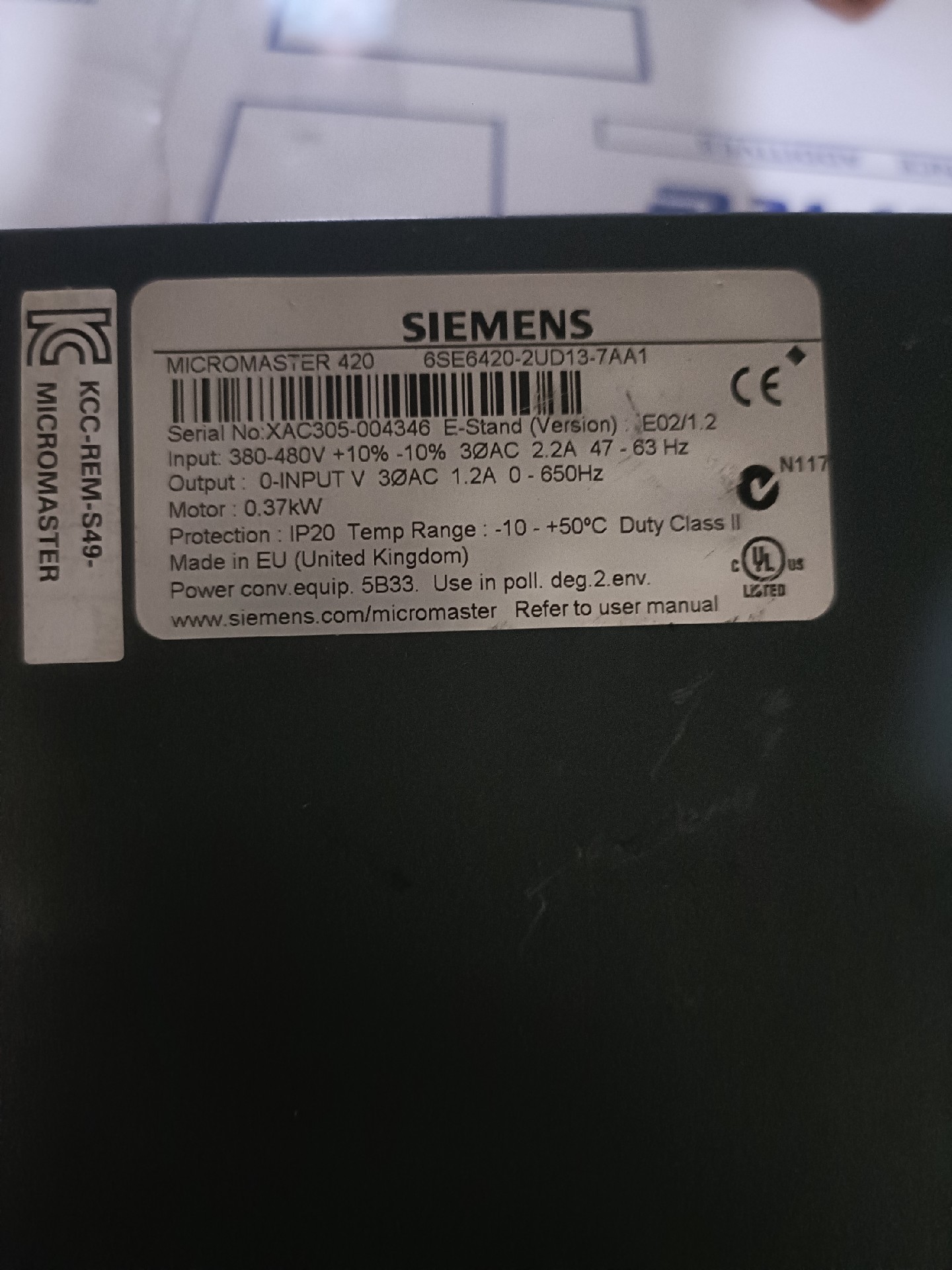 Siemens 6SE6420-2AB13-7AA1 MICROMASTER 420