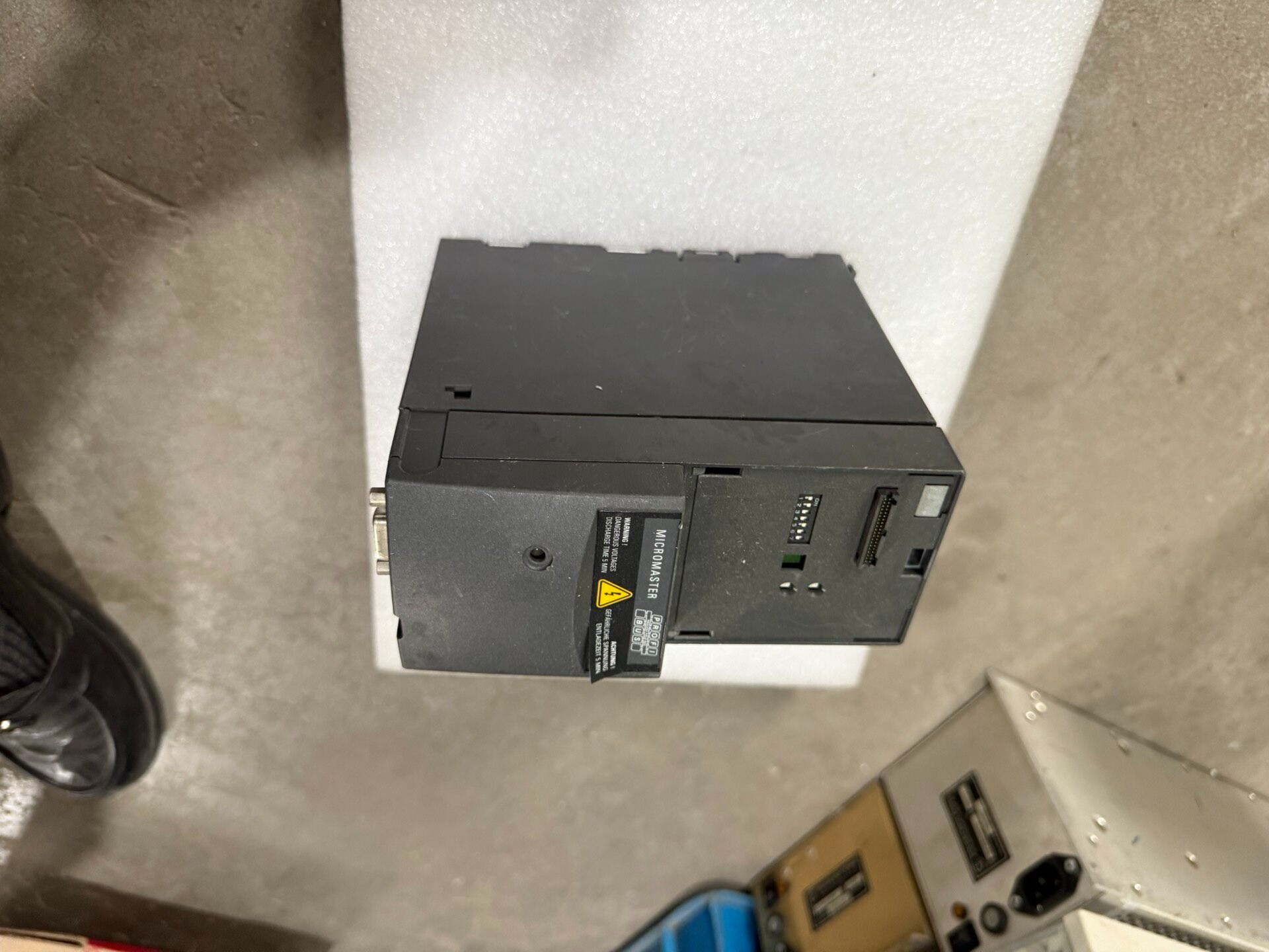 Siemens 6SE6420-2AB15-5AA1 MICROMASTER 420 6