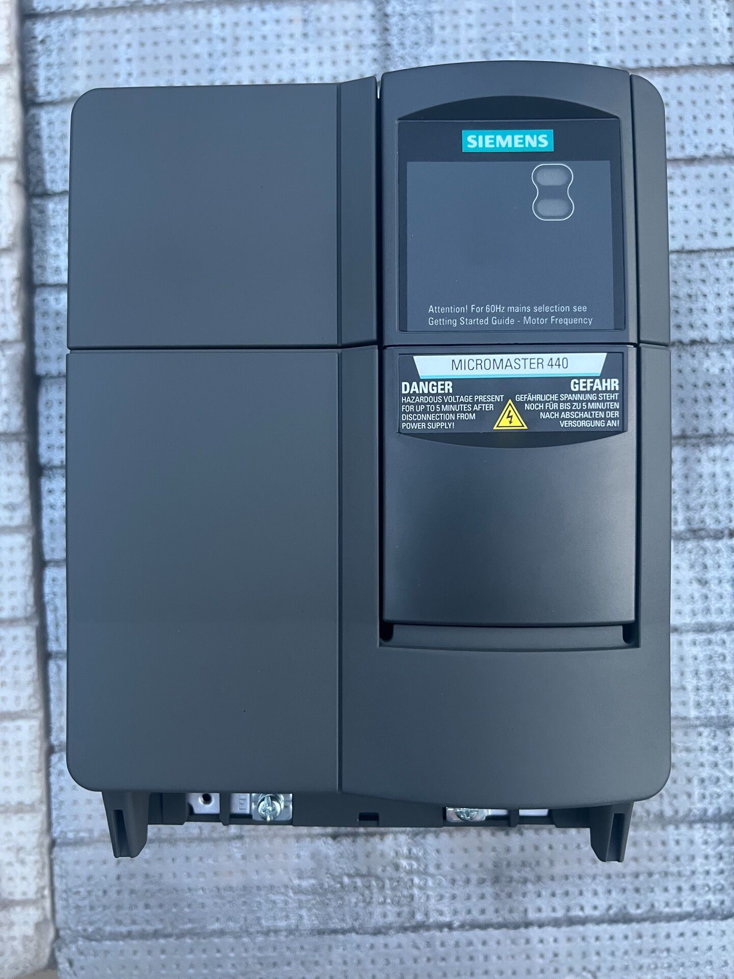 Siemens 6SE6420-2AC23-0CA1 MICROMASTER 420