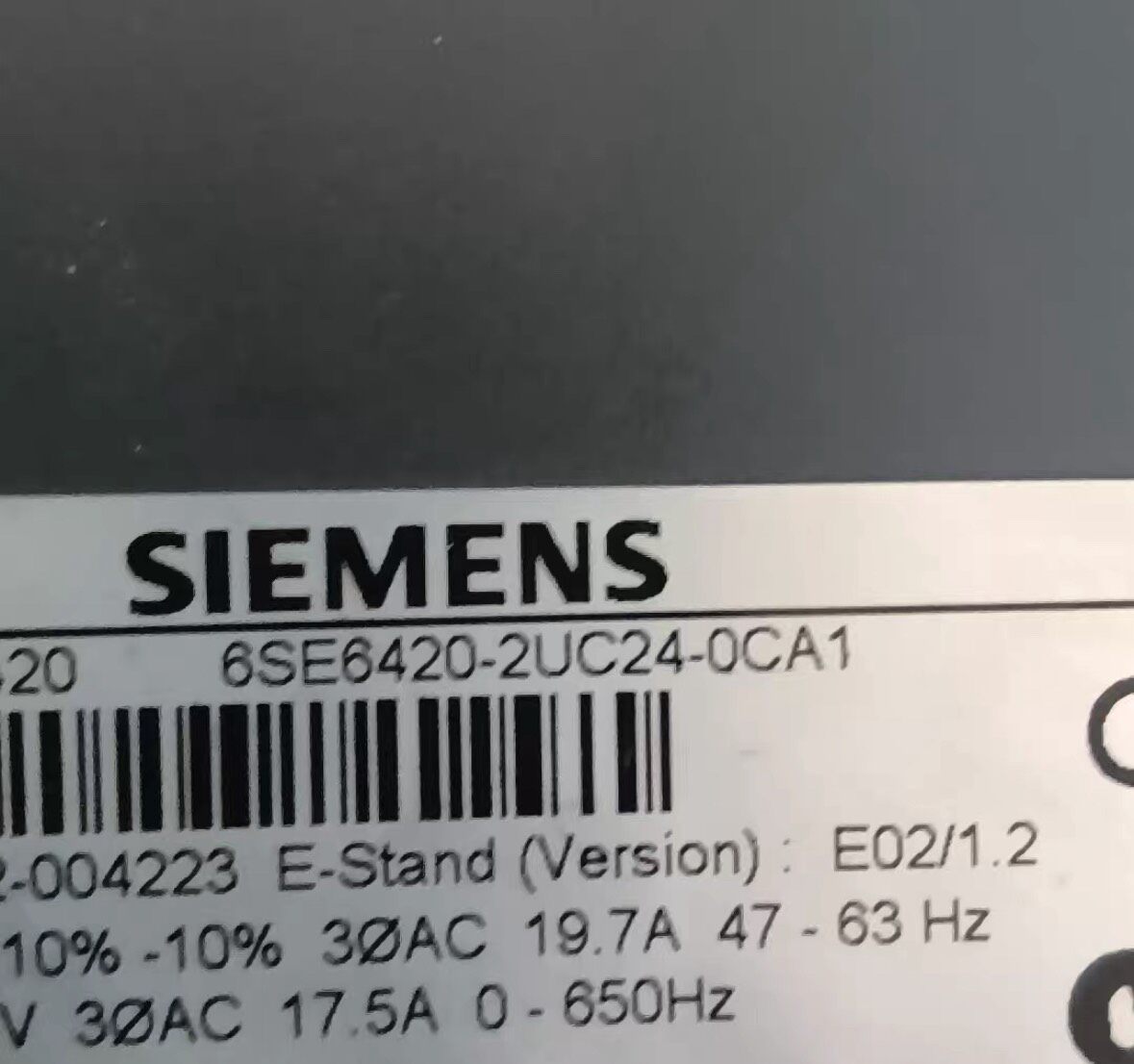 Siemens 6SE6420-2AC23-0CA1 MICROMASTER 420 3