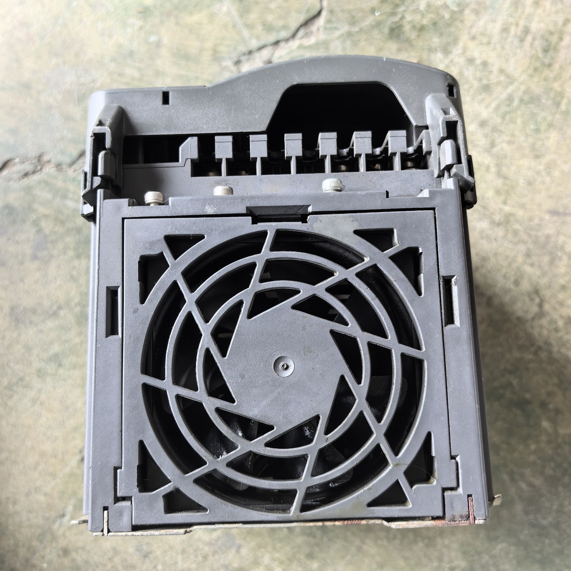 Siemens 6SE6420-2AD23-0BA1 MICROMASTER 420 3
