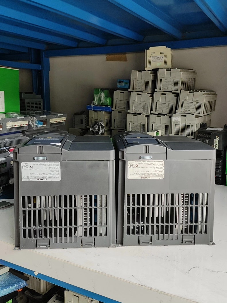 Siemens 6SE6420-2AD27-5CA1 MICROMASTER 420 6