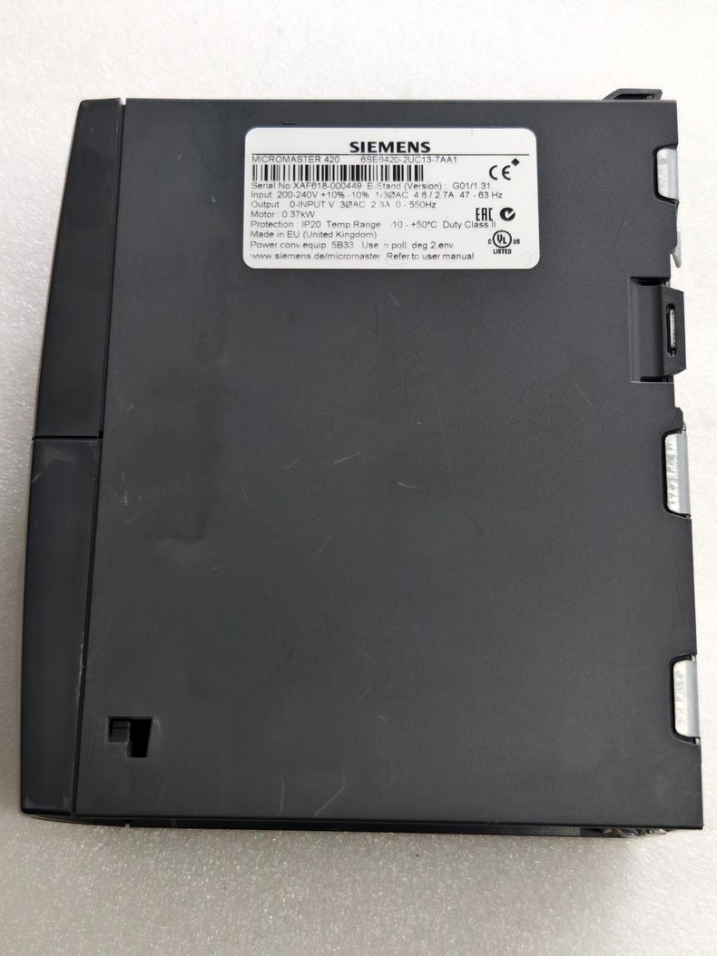 Siemens 6SE6420-2UC13-7AA1 MICROMASTER 420 2