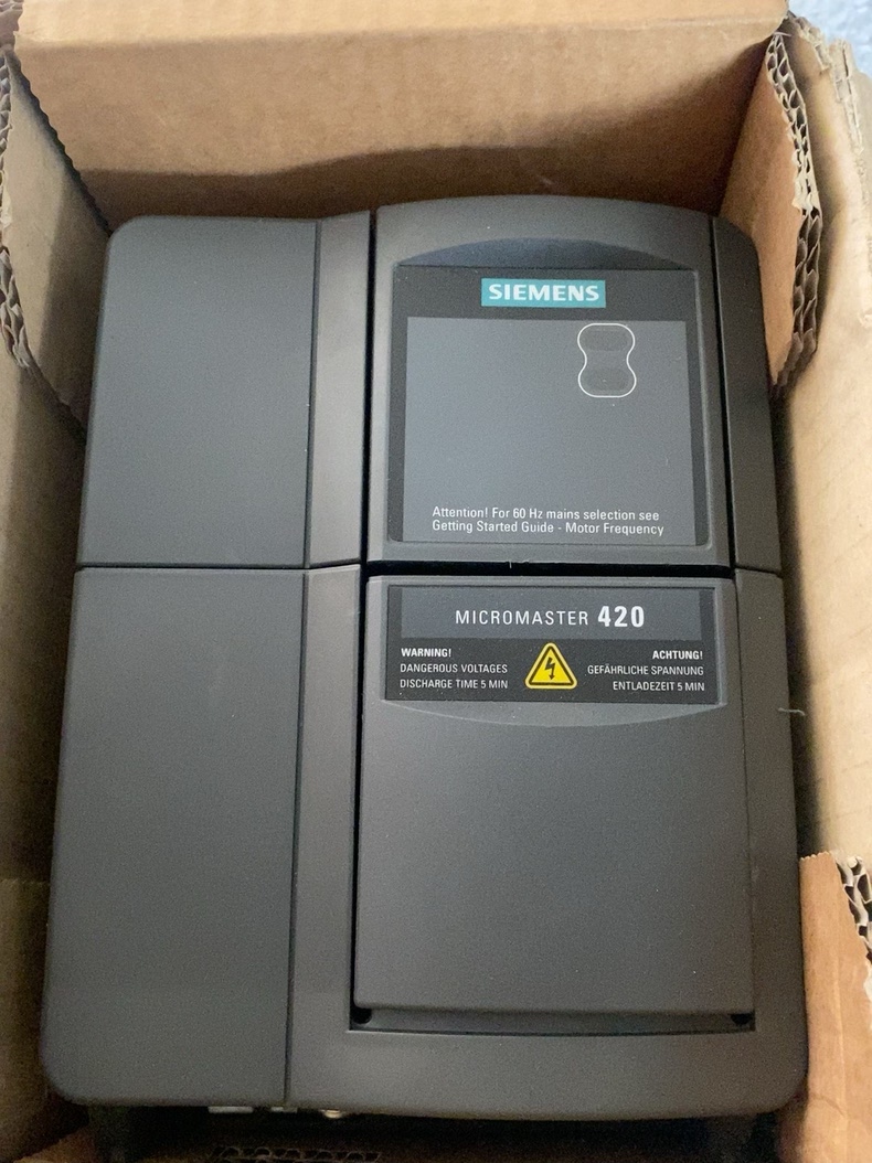 Siemens 6SE6420-2UC22-2BA1 MICROMASTER 420