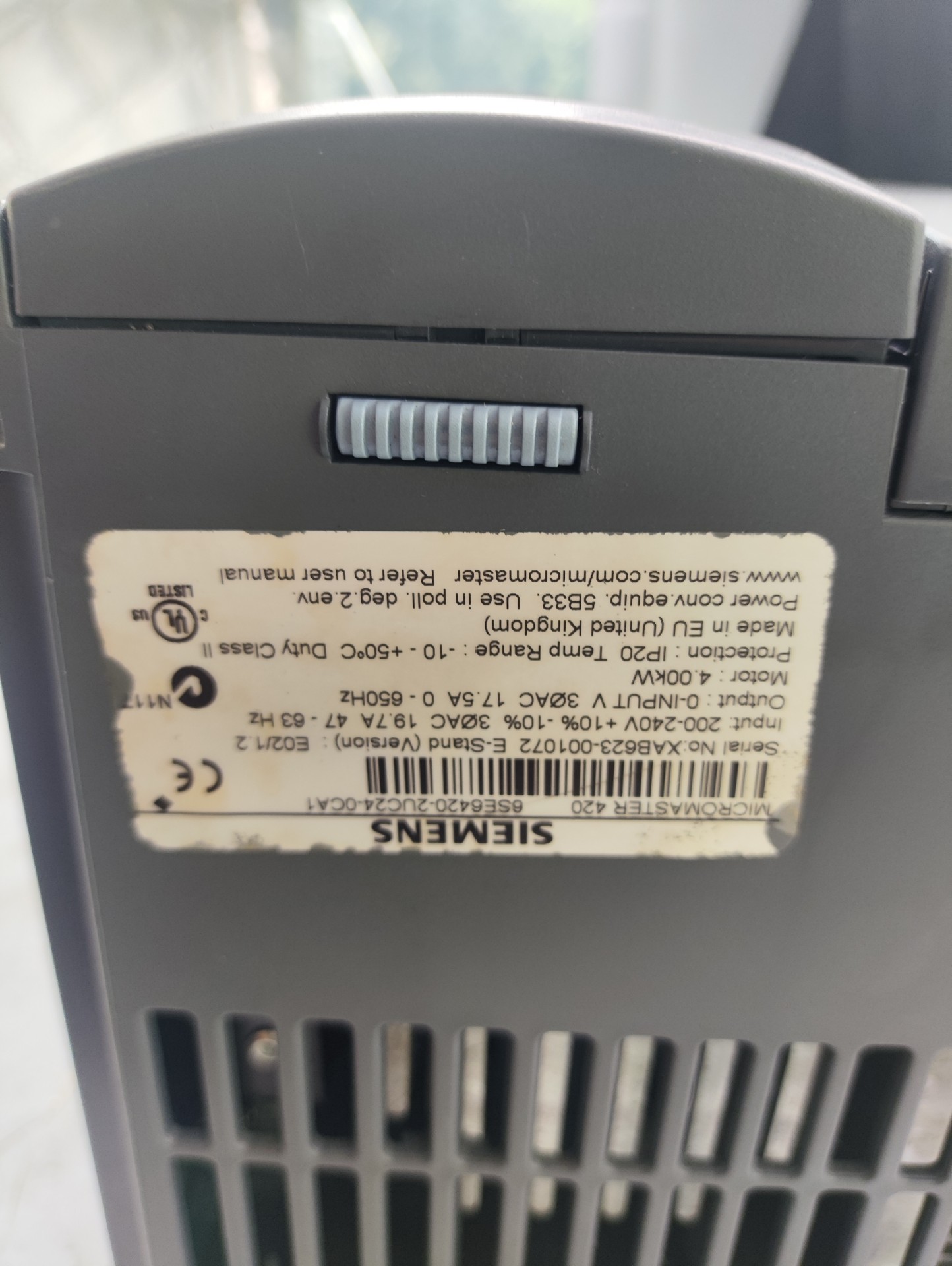 Siemens 6SE6420-2UC24-0CA1 MICROMASTER 420 6