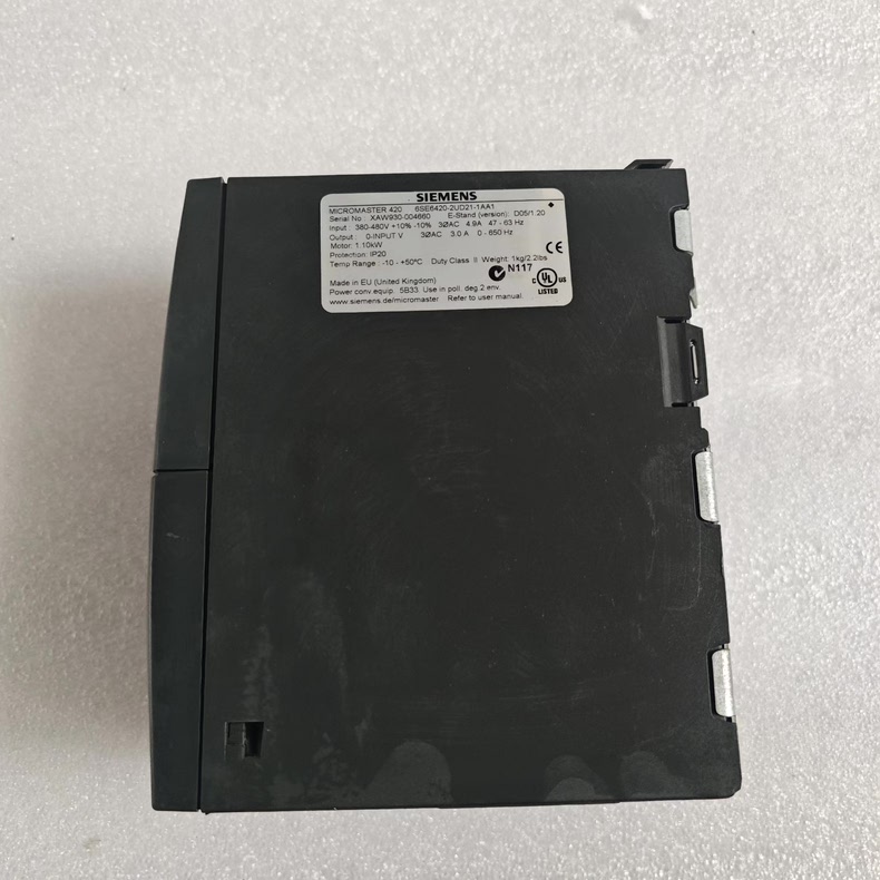 Siemens 6SE6420-2UD21-1AA1 MICROMASTER 420 4