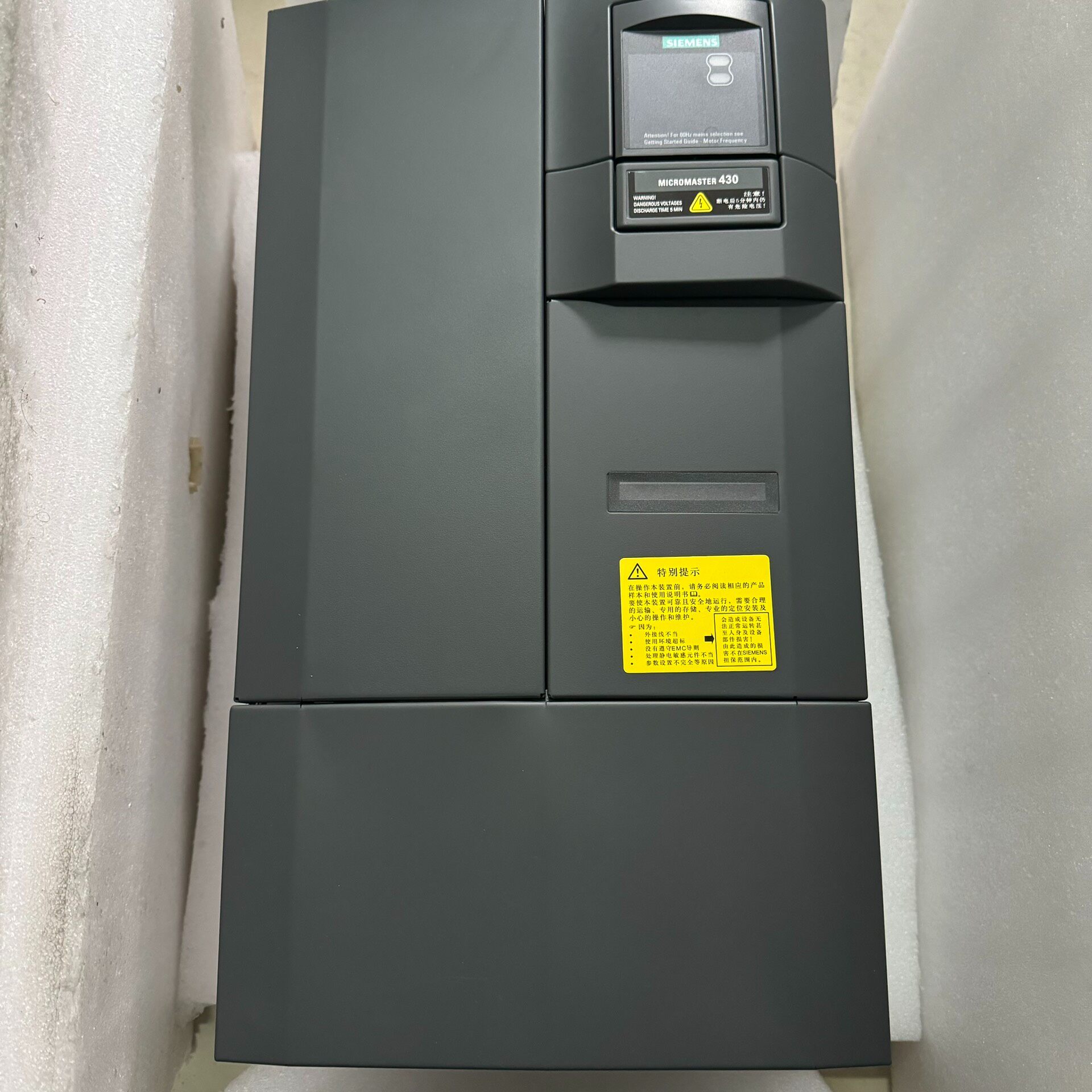 Siemens 6SE6430-2UD31-8DA0 MICROMASTER 430