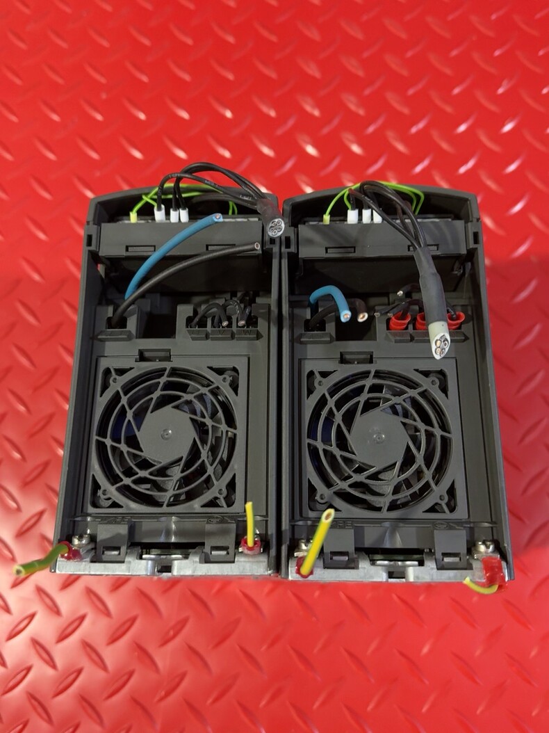 Siemens 6SE6440-2AB12-5AA1 MICROMASTER 440 6