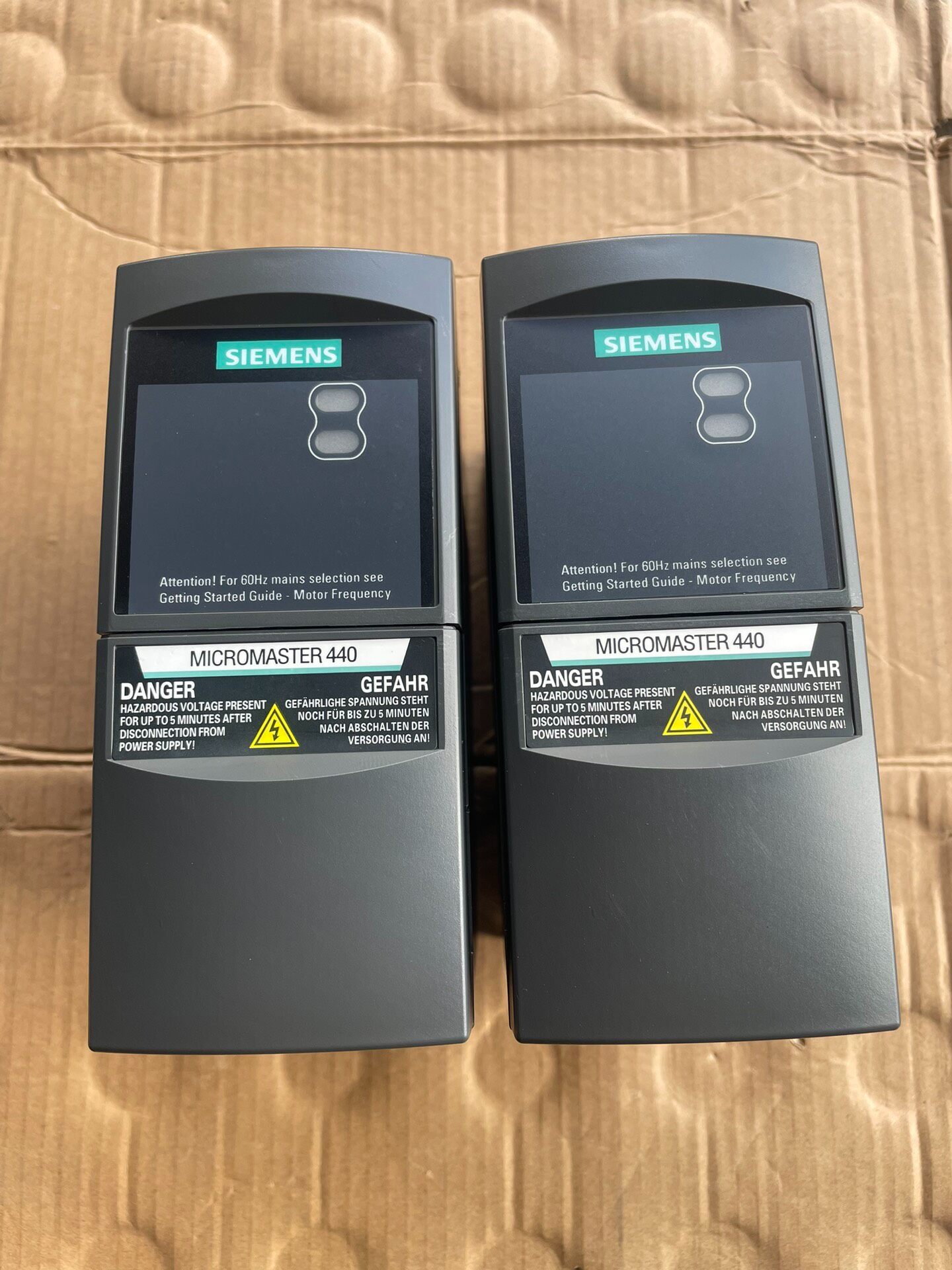 Siemens 6SE6440-2AB13-7AA1 MICROMASTER 440