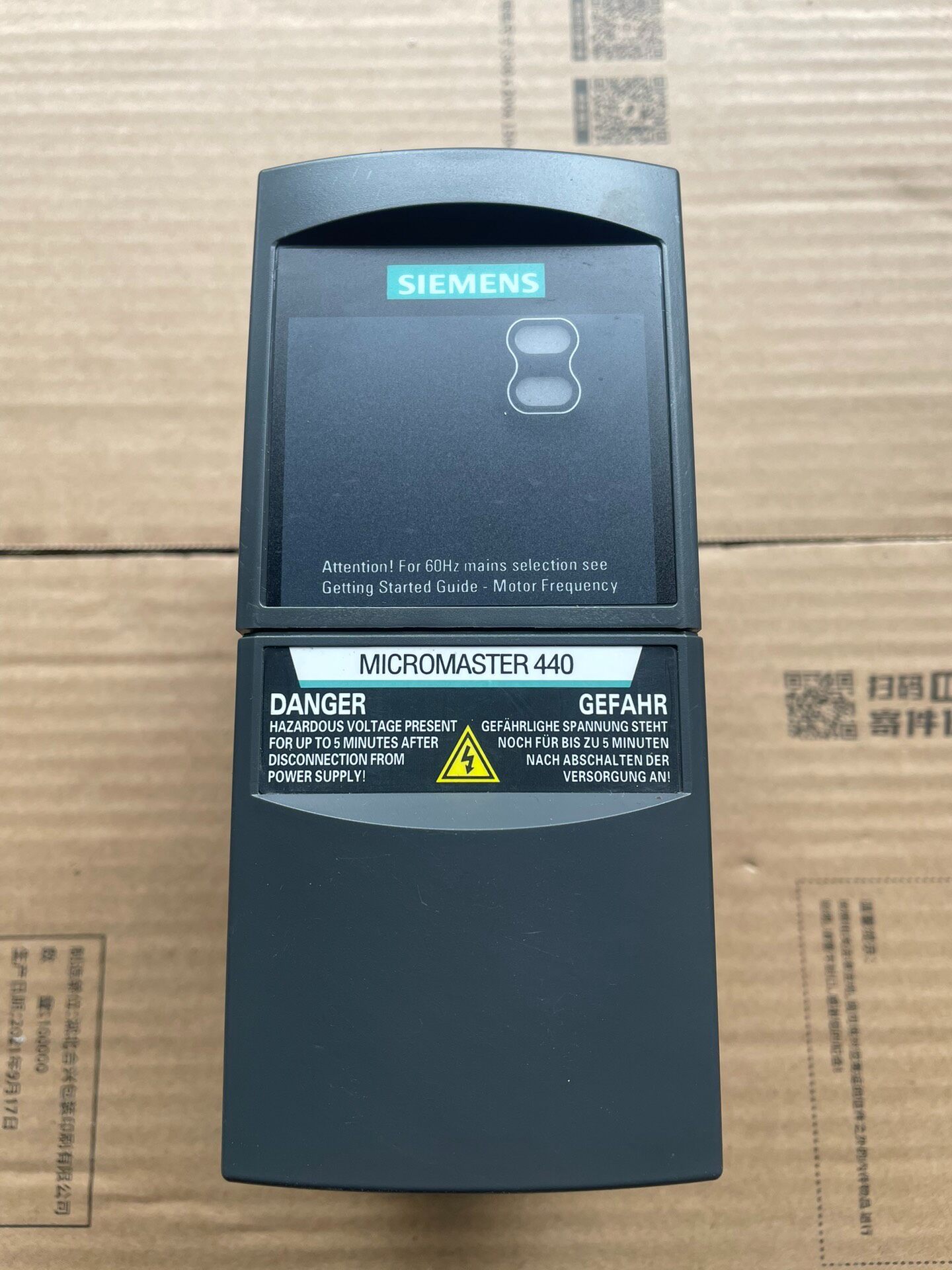Siemens 6SE6440-2AB15-5AA1 MICROMASTER 440 3