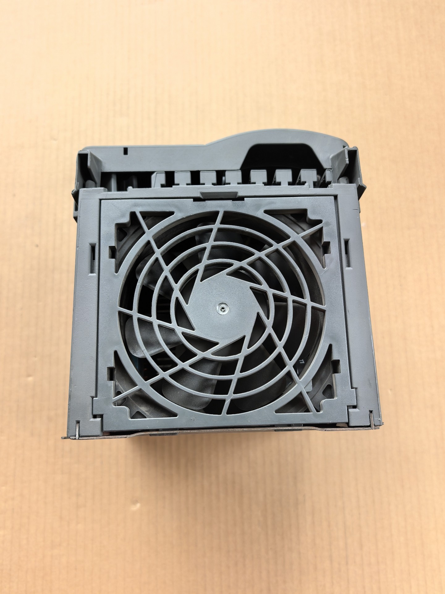 Siemens 6SE6440-2AD25-5CA1 MICROMASTER 440 3
