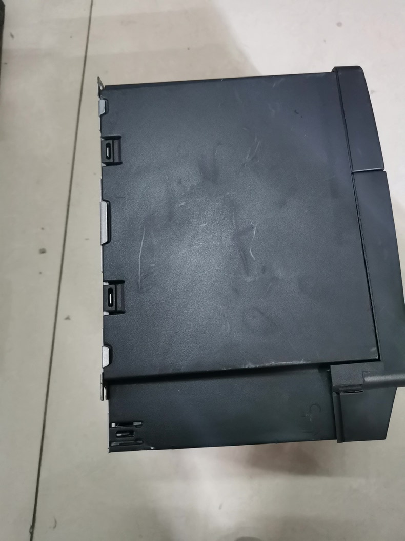 Siemens 6SE6440-2AD31-1CA1 MICROMASTER 440 4