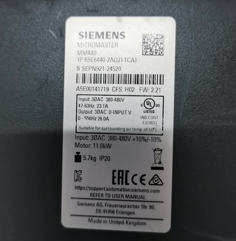 Siemens 6SE6440-2AD31-1CA1 MICROMASTER 440 6