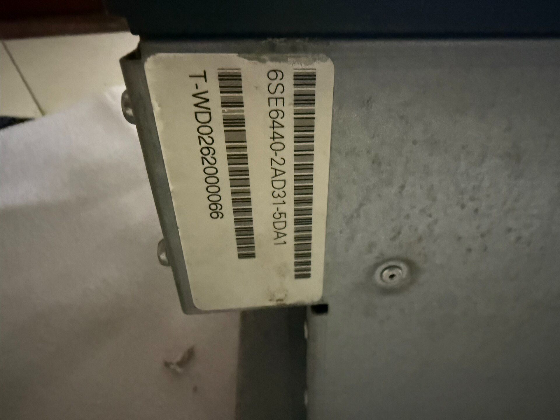 Siemens 6SE6440-2AD31-5DA1 MICROMASTER 440 4