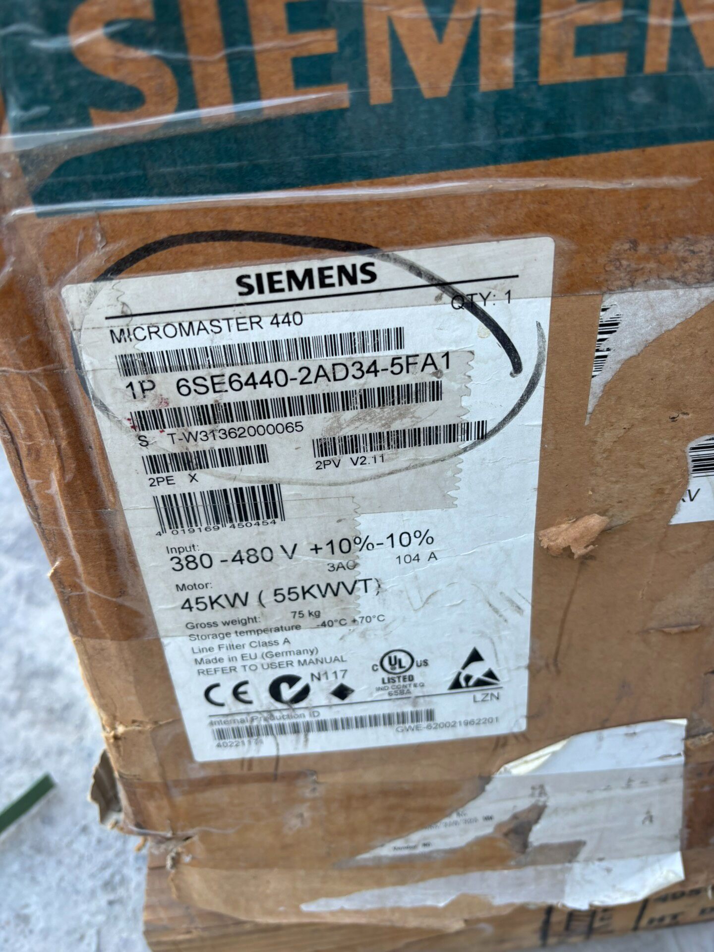Siemens 6SE6440-2AD34-5FA1 MICROMASTER 440 5