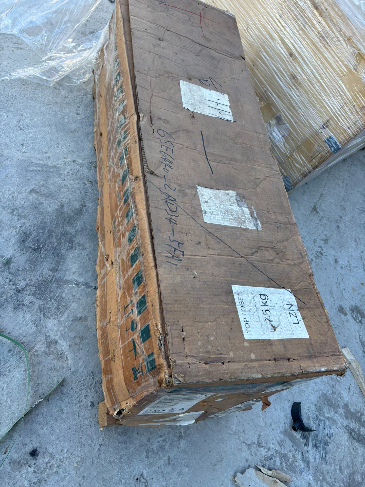 Siemens 6SE6440-2AD34-5FA1 MICROMASTER 440 6