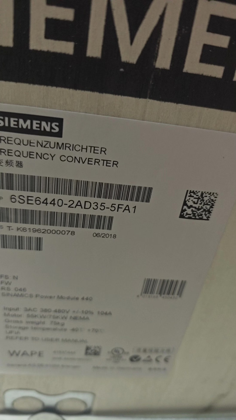 Siemens 6SE6440-2AD35-5FA1 MICROMASTER 440 2