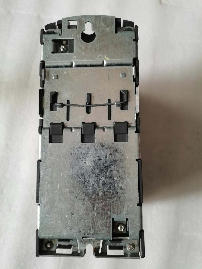Siemens 6SE6440-2UC17-5AA1 MICROMASTER 440 4