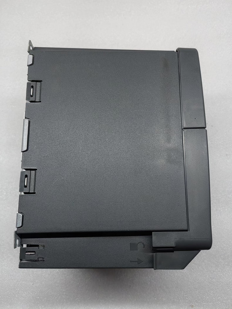 Siemens 6SE6440-2UC21-1BA1 MICROMASTER 440 6