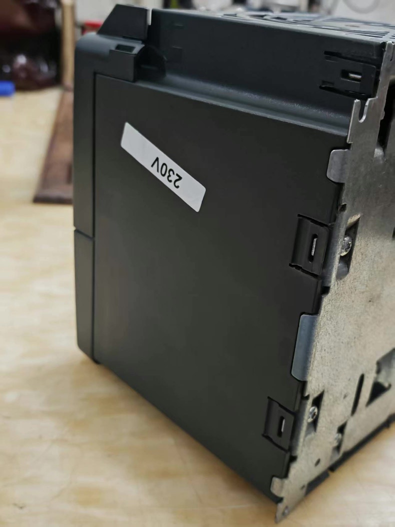 Siemens 6SE6440-2UC22-2BA1 MICROMASTER 440 6