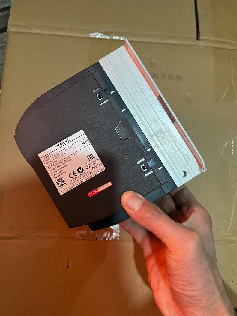 Siemens 6SL3210-5BB12-5UV0 SINAMICS V20 2