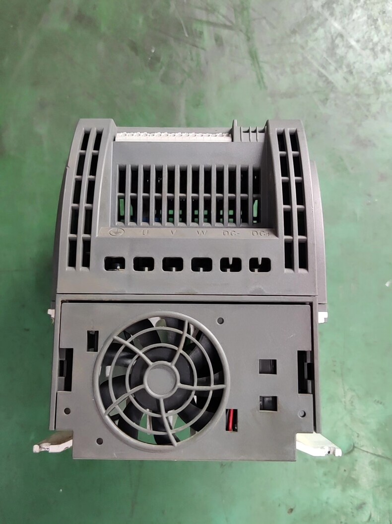 Siemens 6SL3210-5BB21-5AV0 SINAMICS V20 5